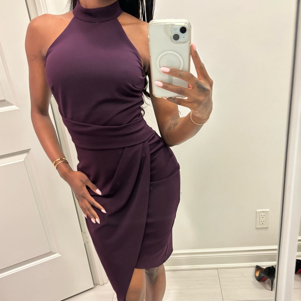 Beautiful Le Chateau Plum Dress Size XXS 💜